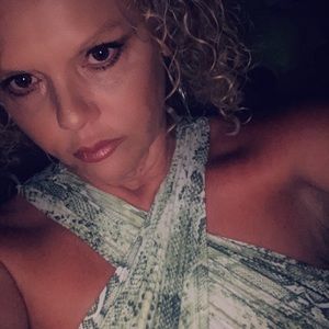 Meet your Posher, Stacy